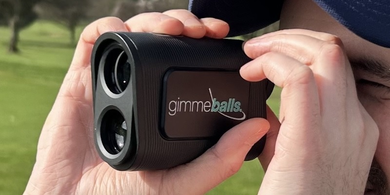 What Does a Golf Rangefinder Do?