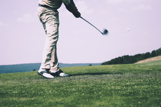 What Are the Benefits of Playing Golf?