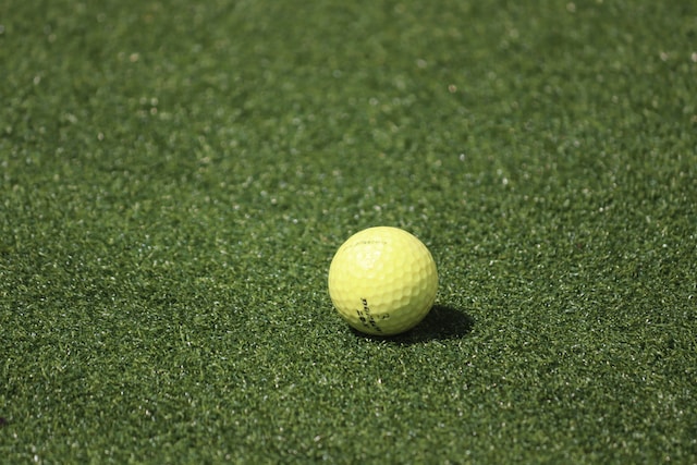 Why Do Some Golfers Use Yellow Balls?